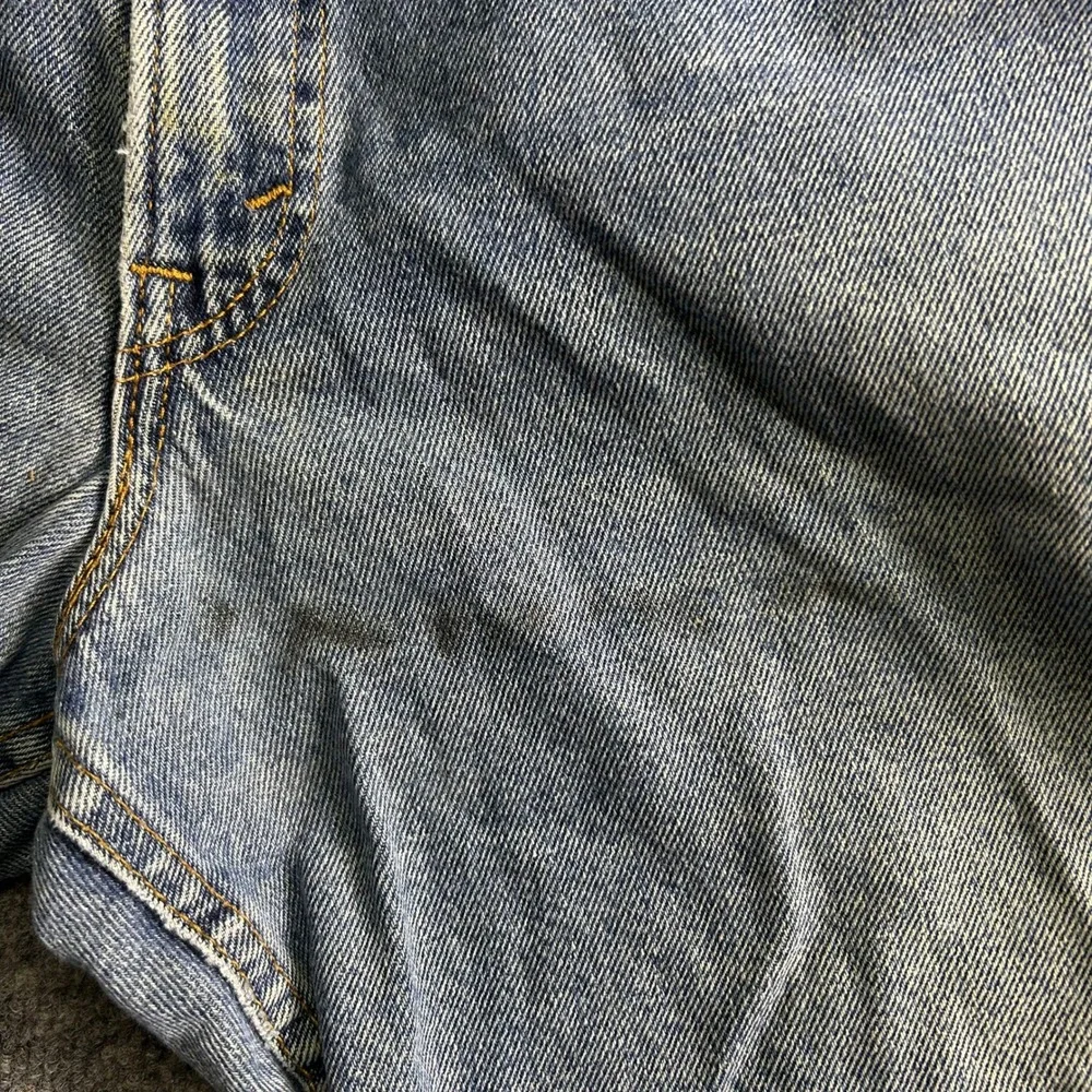 Levi's Denim Shorts Mens Size 36 Blue 550 Relaxed Fit Cotton USA Made Stained